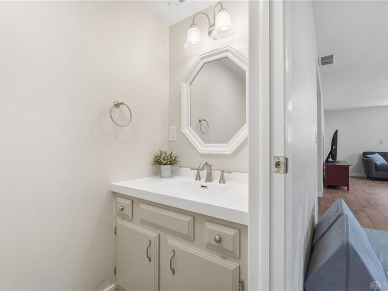 881 Lyncreek Drive, Washington Township, OH 45458 Photo 71