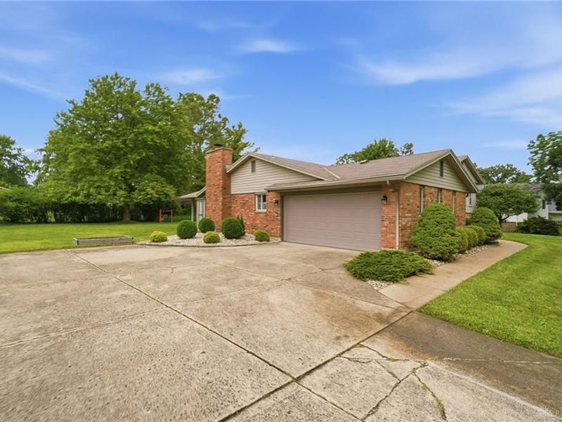 881 Lyncreek Drive, Washington Township, OH 45458 Photo 87