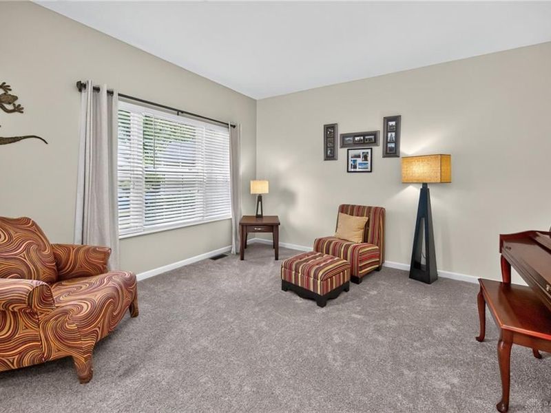 926 Birch Grove, Hamilton Township, OH 45152 Photo 5