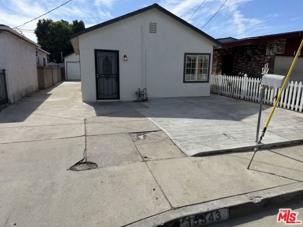 15343 Pimenta Avenue, Paramount, CA 90723