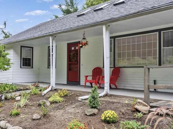 311 Old Street Road, Peterborough, NH 03458