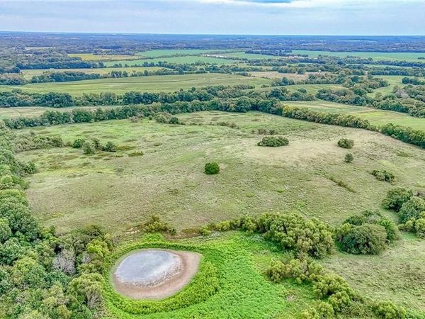 1143 SW 1801st Road, Latour, MO 64747