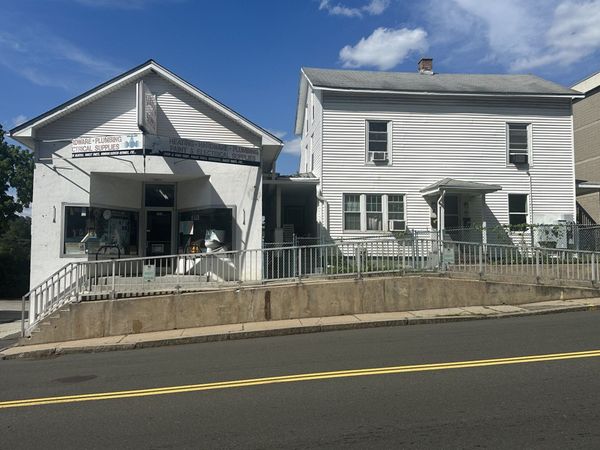 155-157 E Main St, Chicopee, MA 01020