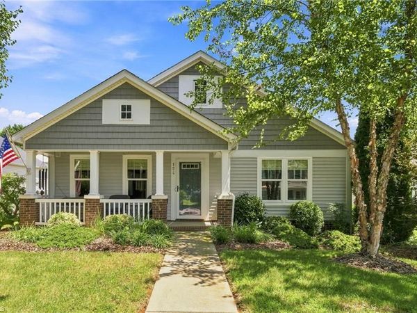 124 Parkview Lane, Advance, NC 27006