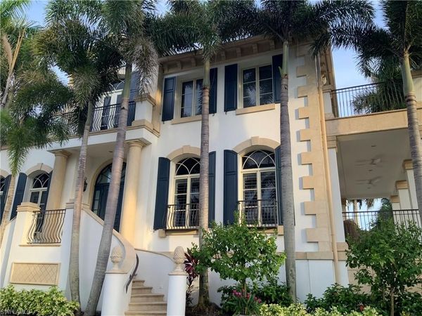 40 5th AVE S, NAPLES, FL 34102