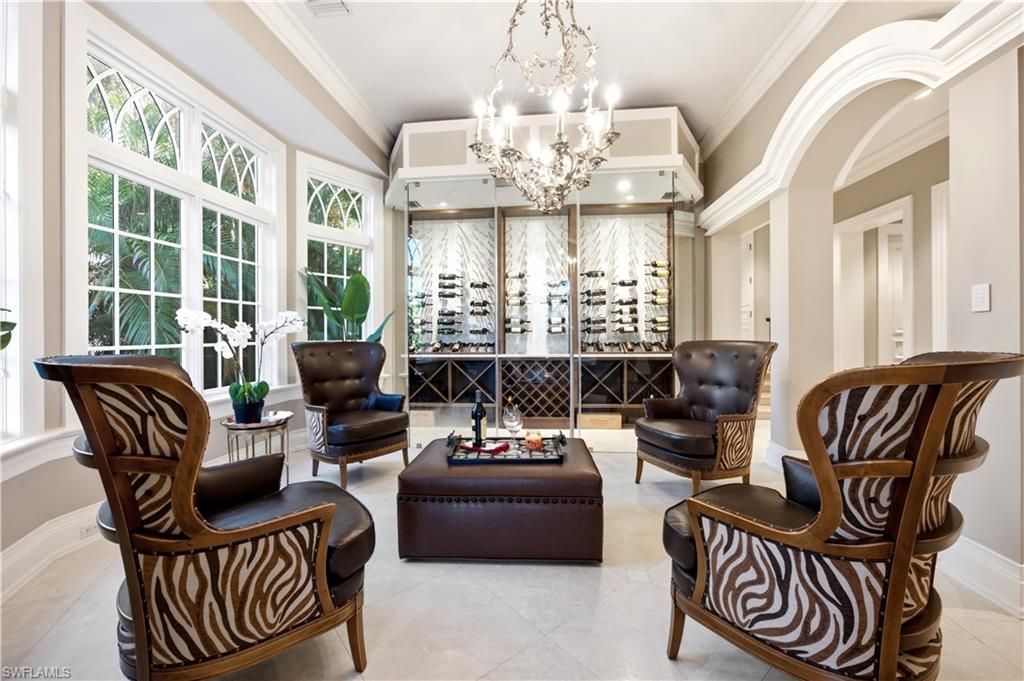40 5th Ave S, Naples, FL 34102 Photo