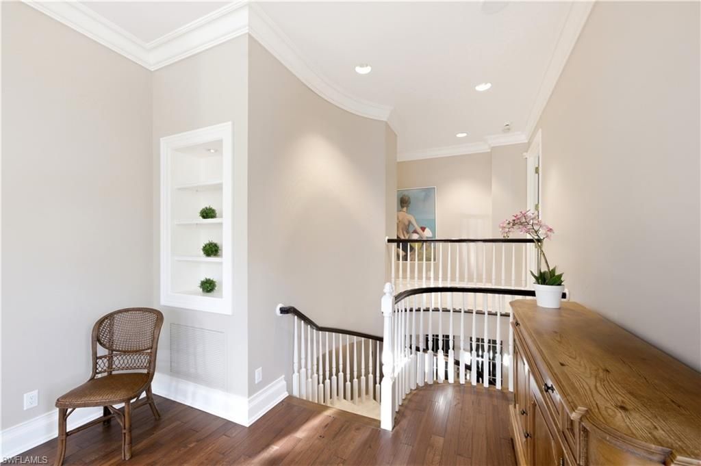 40 5th Ave S, Naples, FL 34102 Photo