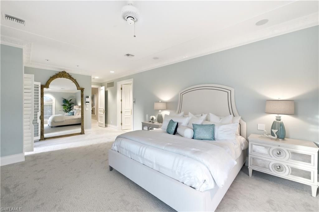 40 5th Ave S, Naples, FL 34102 Photo