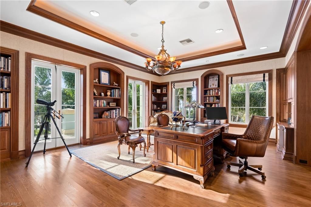 40 5th Ave S, Naples, FL 34102 Photo