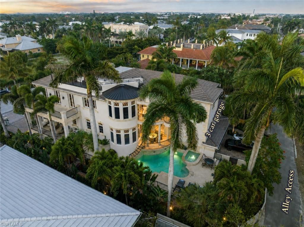 40 5th Ave S, Naples, FL 34102 Photo