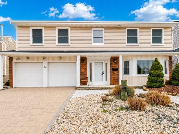29 Donna Lane, Lido Beach, NY 11561