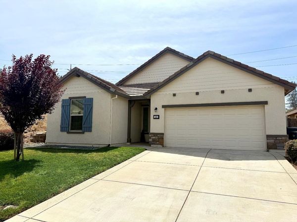 424 Sage Ct, Ione, CA 95640