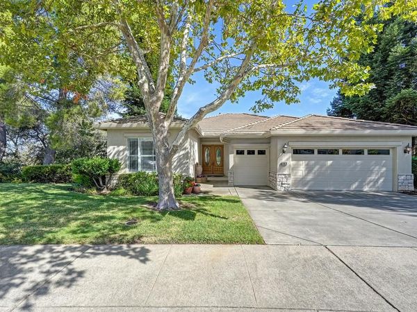 4367 Newland Heights Dr, Rocklin, CA 95765