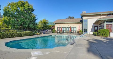 4367 Newland Heights Dr, Rocklin, CA 95765 Photo