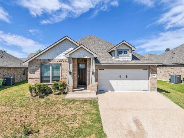 509 Paso Fino Street , Waco, TX 76706