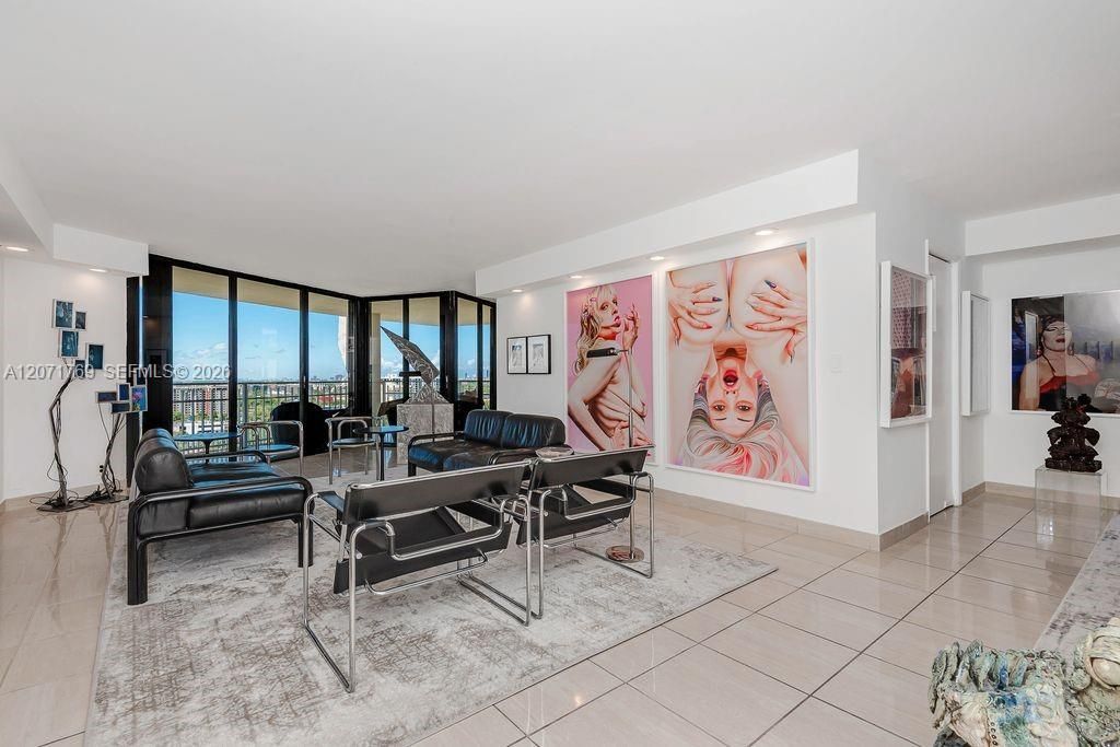 1000 Quayside Terrace , Unit 1901, Miami, FL 33138 Photo