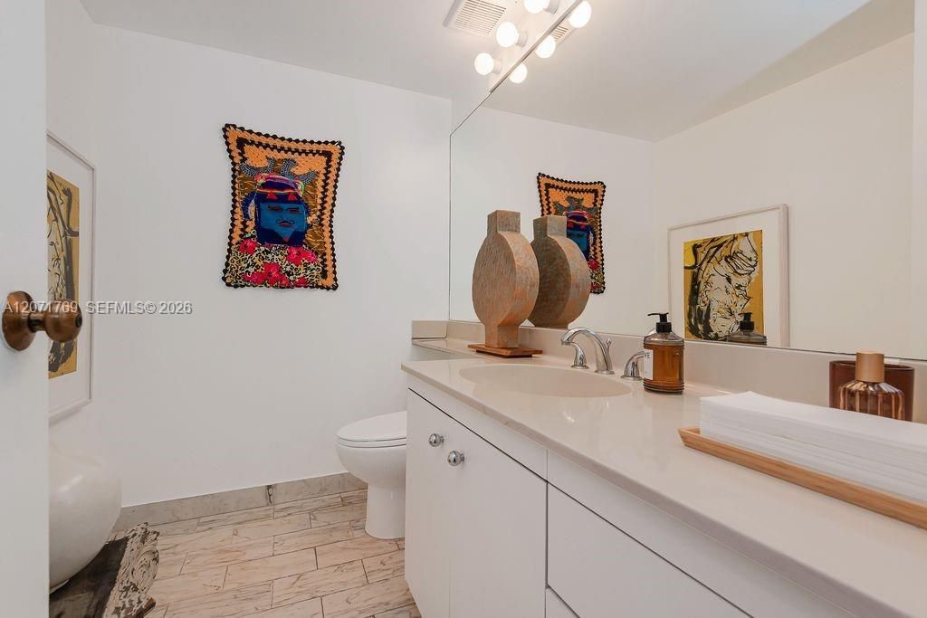 1000 Quayside Terrace , Unit 1901, Miami, FL 33138 Photo