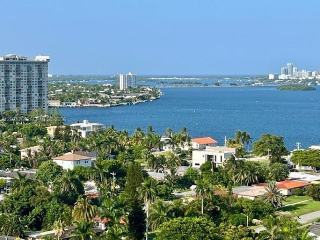 1000 Quayside Terrace , Unit 1901, Miami, FL 33138 Photo