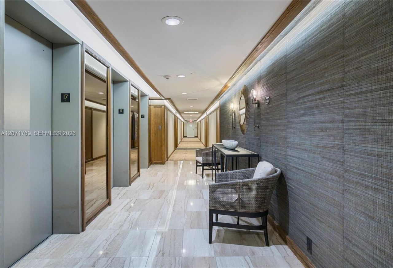 1000 Quayside Terrace , Unit 1901, Miami, FL 33138 Photo