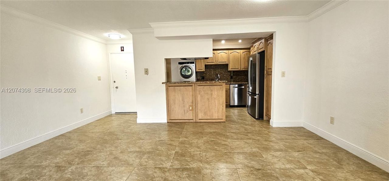 650 Coral Way , Unit 404, Coral Gables, FL 33134 Photo