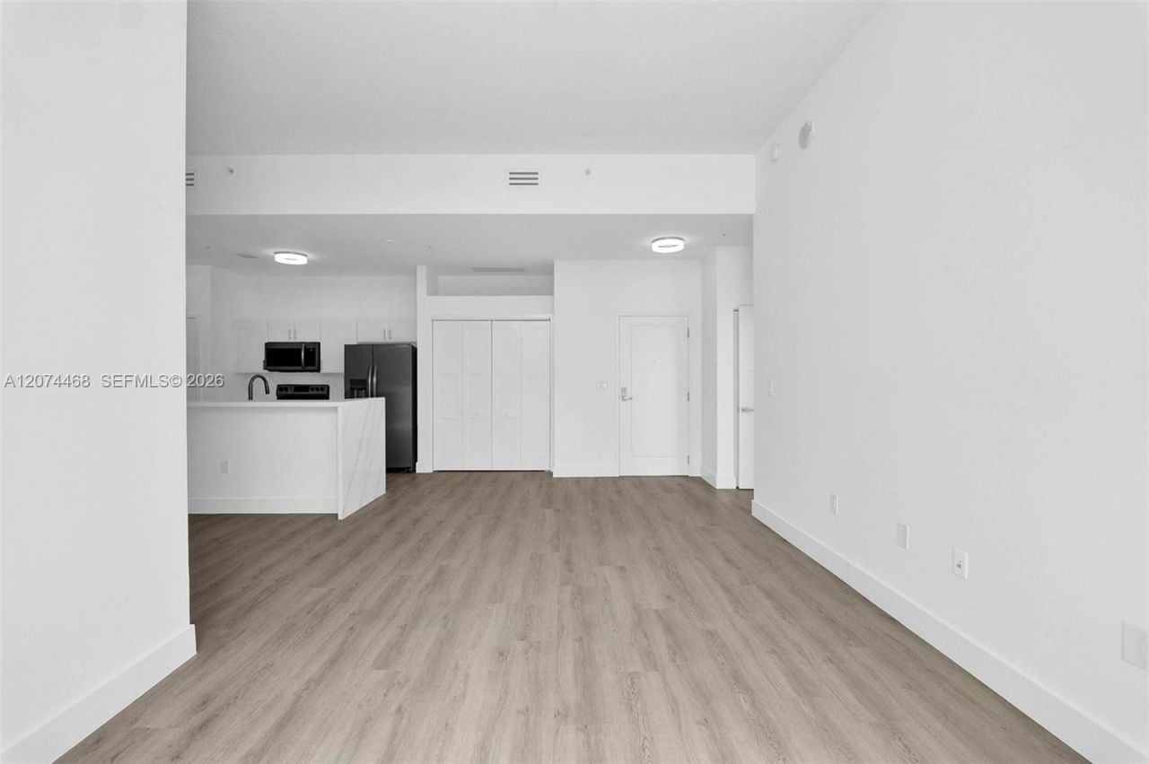 1871 NW S River Dr , Unit 501, Miami, FL 33125 Photo