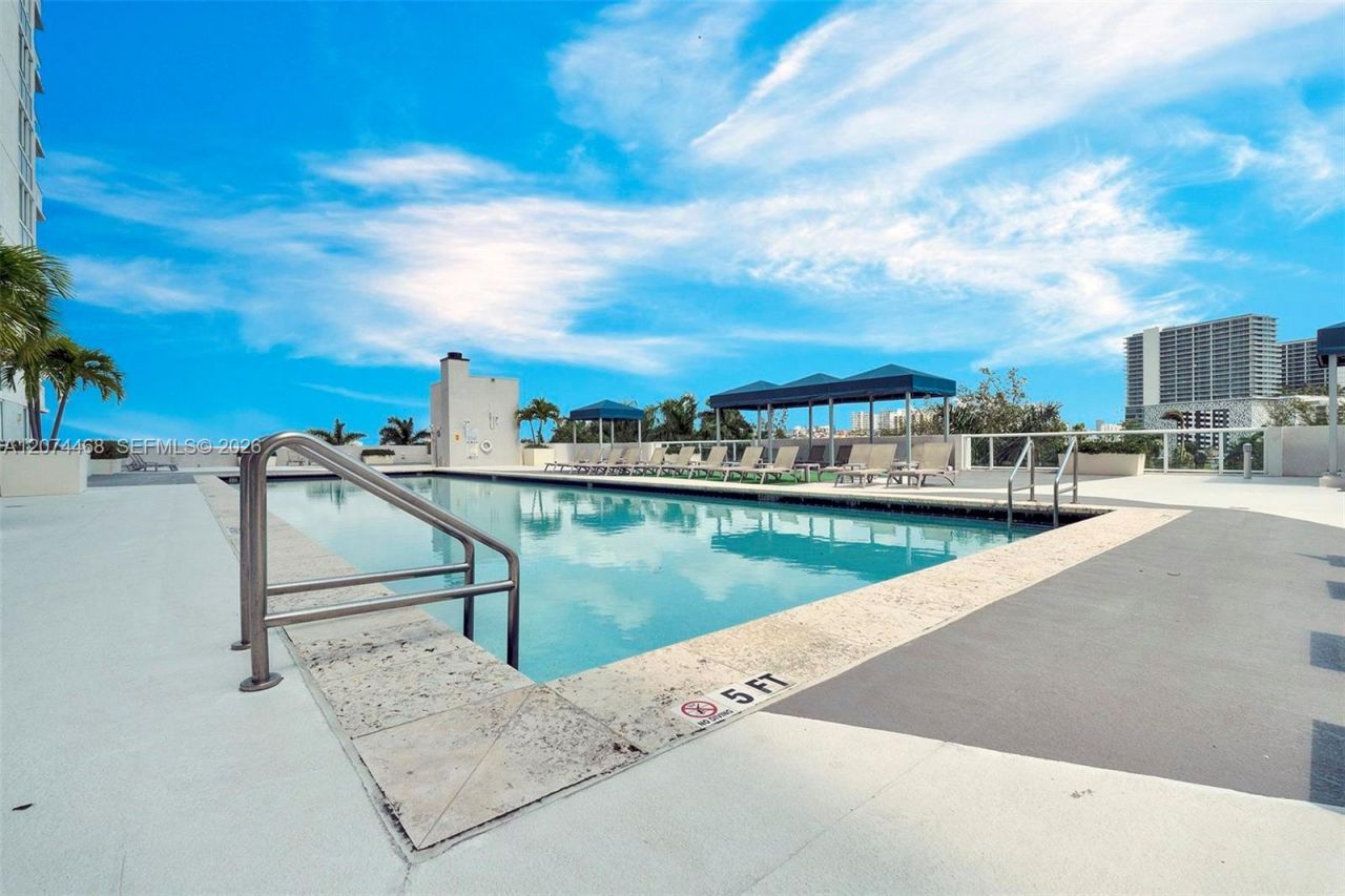 1871 NW S River Dr , Unit 501, Miami, FL 33125 Photo