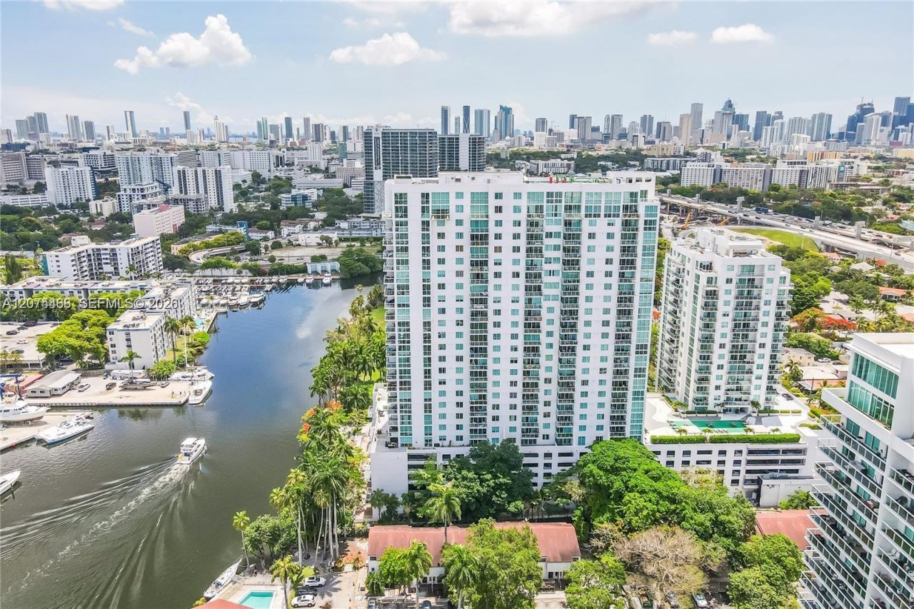 1871 NW S River Dr , Unit 501, Miami, FL 33125 Photo