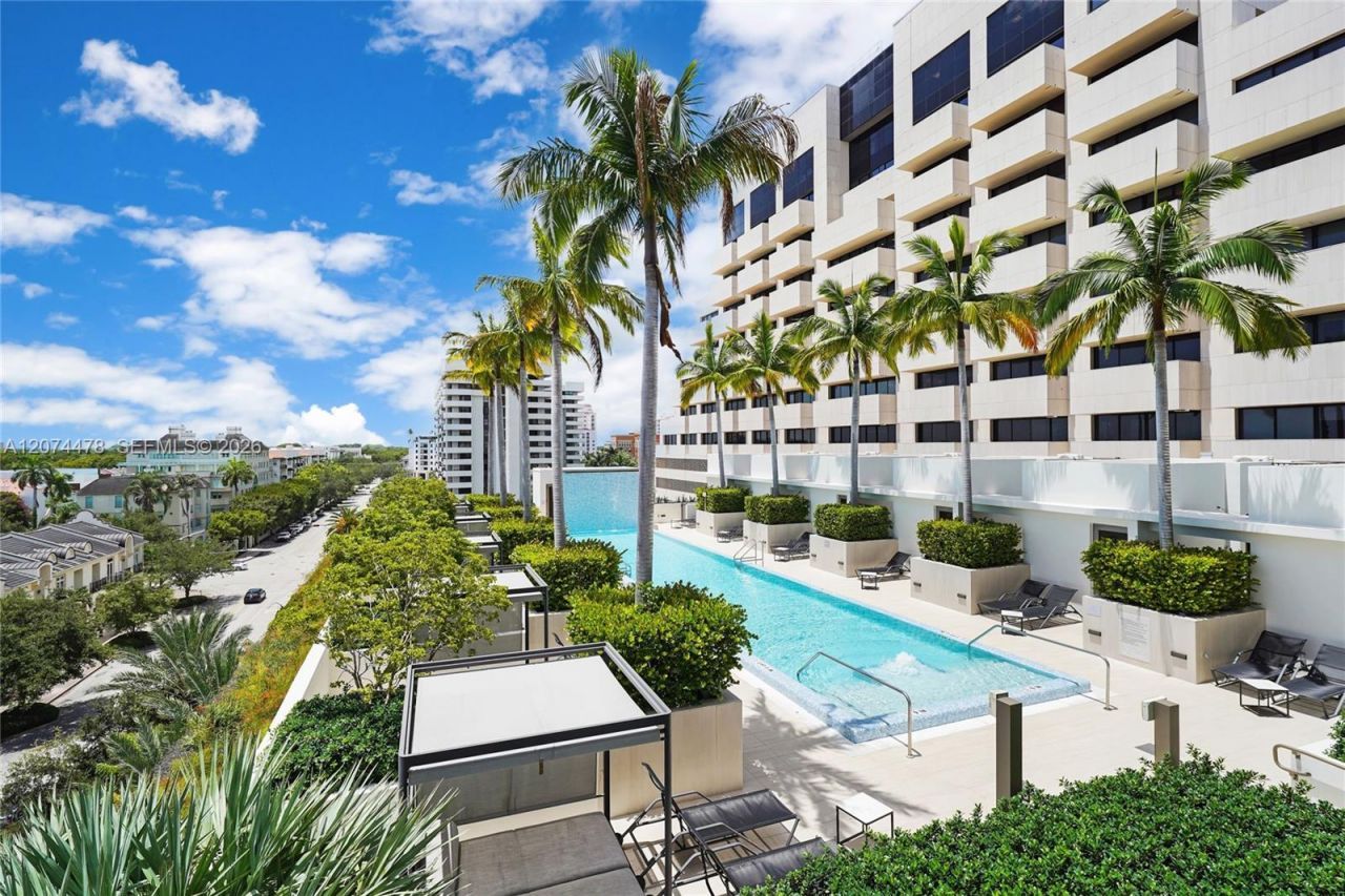 515 Valencia Ave, Unit 601, Coral Gables, FL 33134 Photo