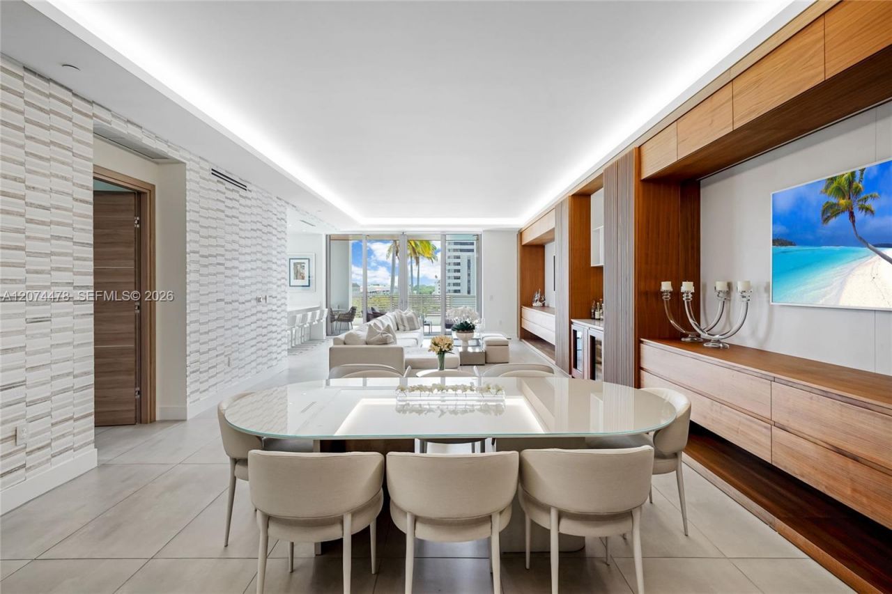 515 Valencia Ave, Unit 601, Coral Gables, FL 33134 Photo