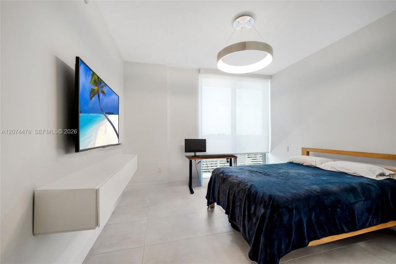 515 Valencia Ave, Unit 601, Coral Gables, FL 33134 Photo
