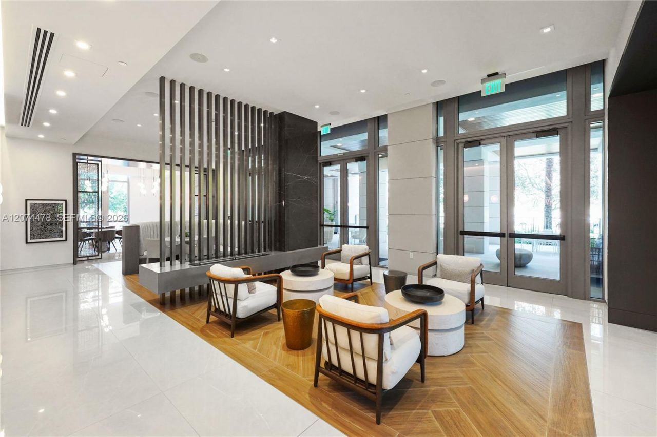 515 Valencia Ave, Unit 601, Coral Gables, FL 33134 Photo