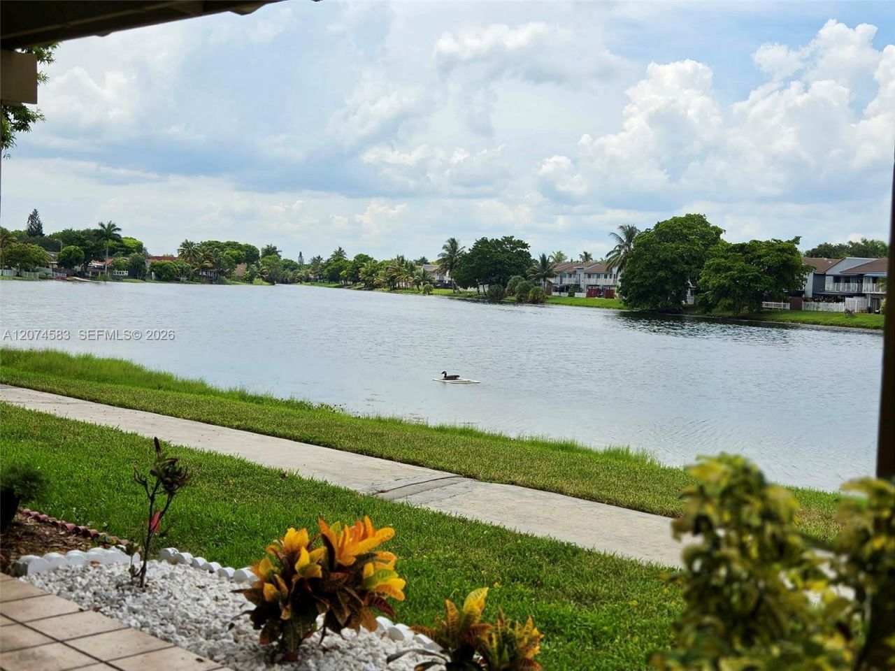 6745 NW 169th St, Unit 14F, Hialeah, FL 33015 Photo