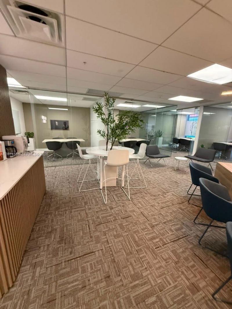 25 SW 9th St , Unit CU-5 suite, Miami, FL 33130 Photo