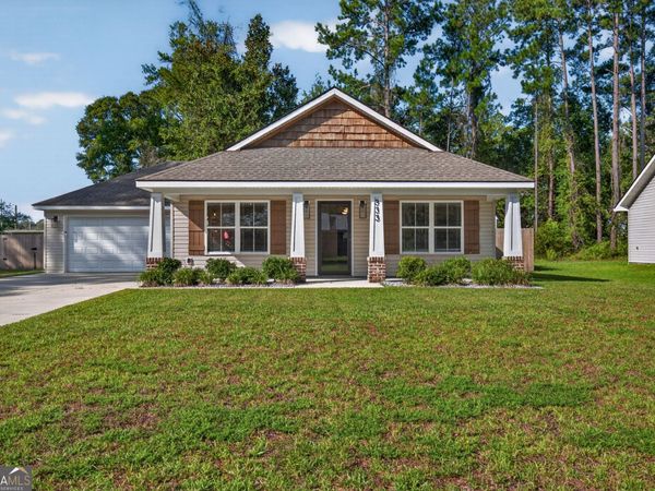 333 Dreamland Street, Jesup, GA 31545