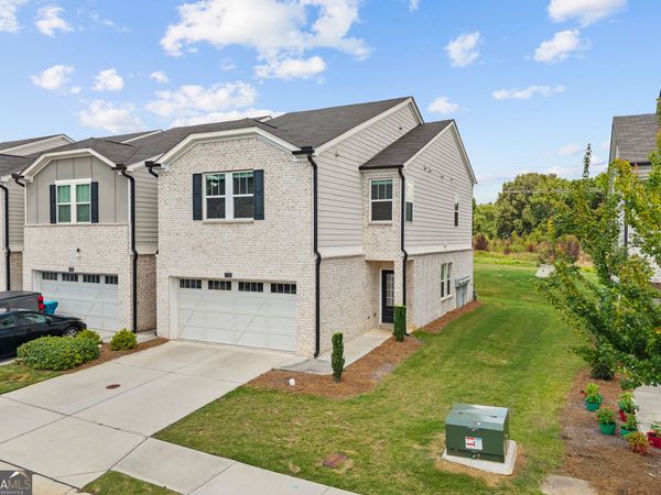 1752 Villageside Court, Lawrenceville, GA 30043
