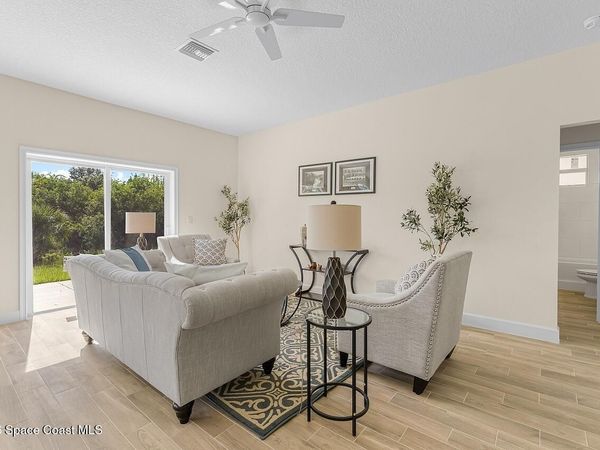 8526 102nd Court , Vero Beach, FL 32967