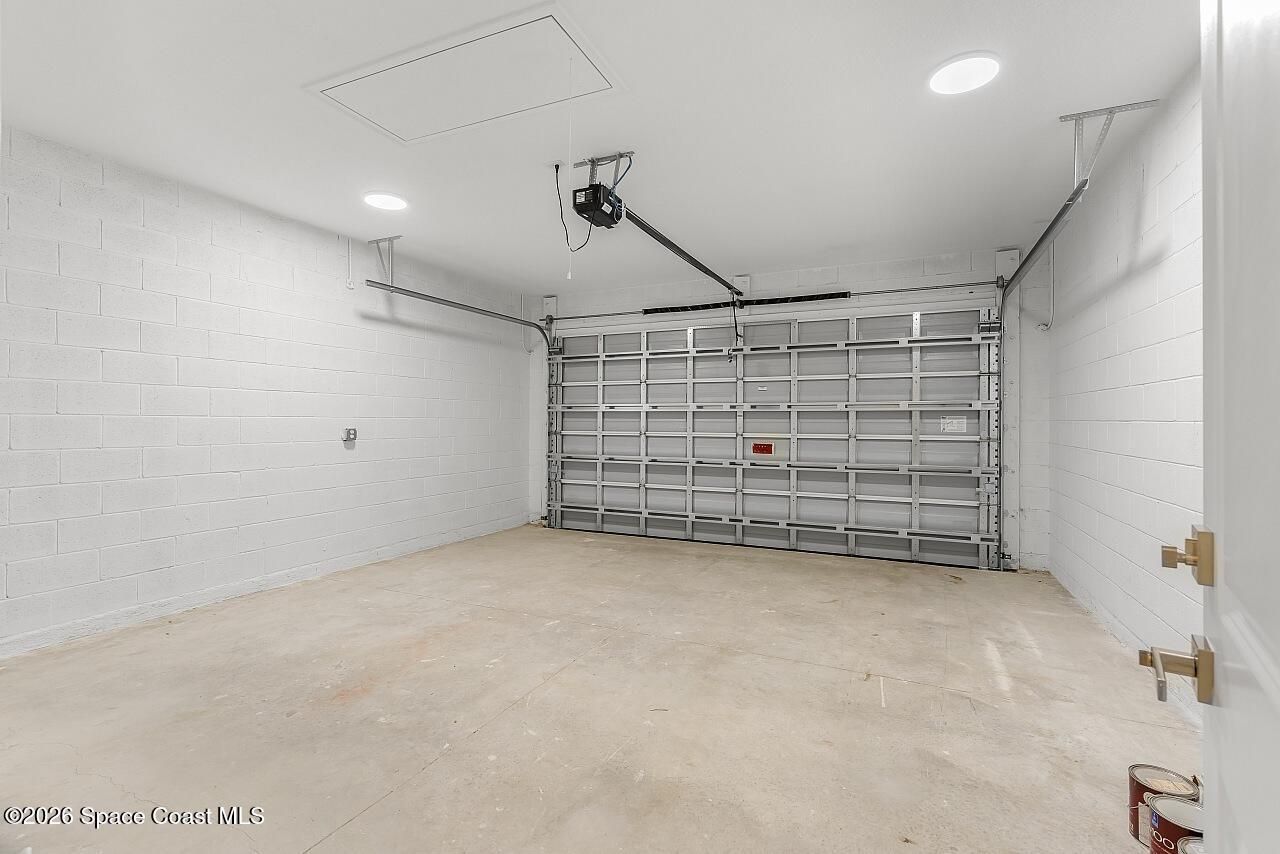 8526 102nd Court , Vero Beach, FL 32967 Photo