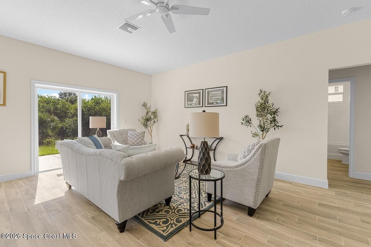 8526 102nd Court , Vero Beach, FL 32967 Photo