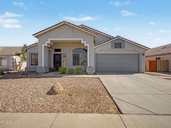 521 E KENT Avenue, Chandler, AZ 85225