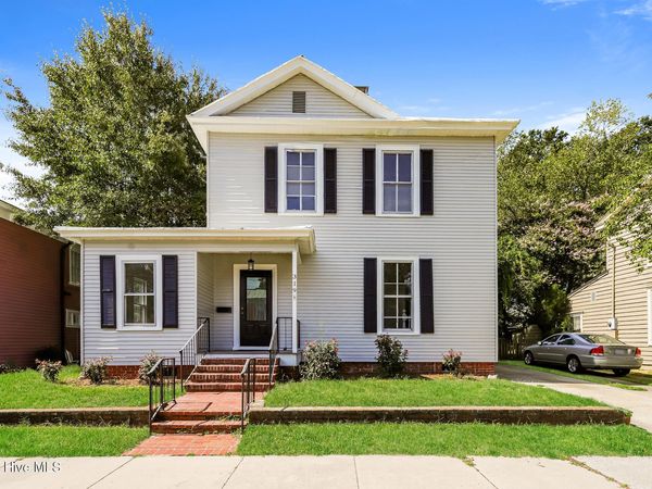319 E Main Street, Washington, NC 27889