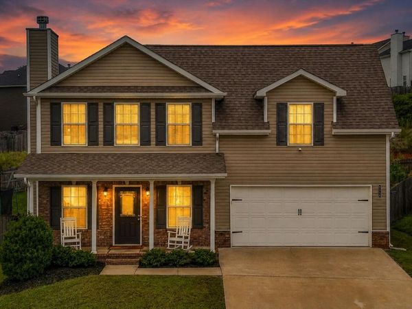 8319 Day Valley Rd, Powell, TN 37849