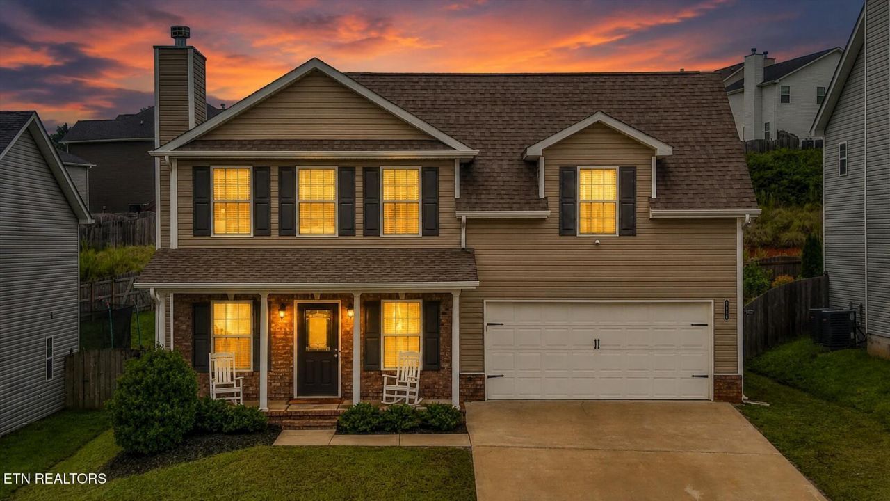 8319 Day Valley Rd, Powell, TN 37849 Main Photo