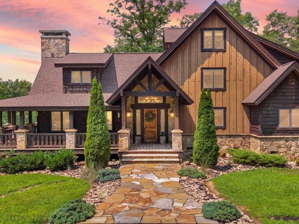 993 Red Rock Rd , Oneida, TN 37841
