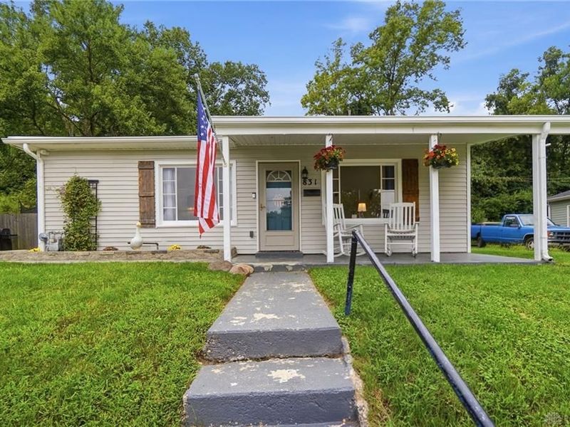 831 Johnson Avenue, Miamisburg, OH 45342 Photo 1