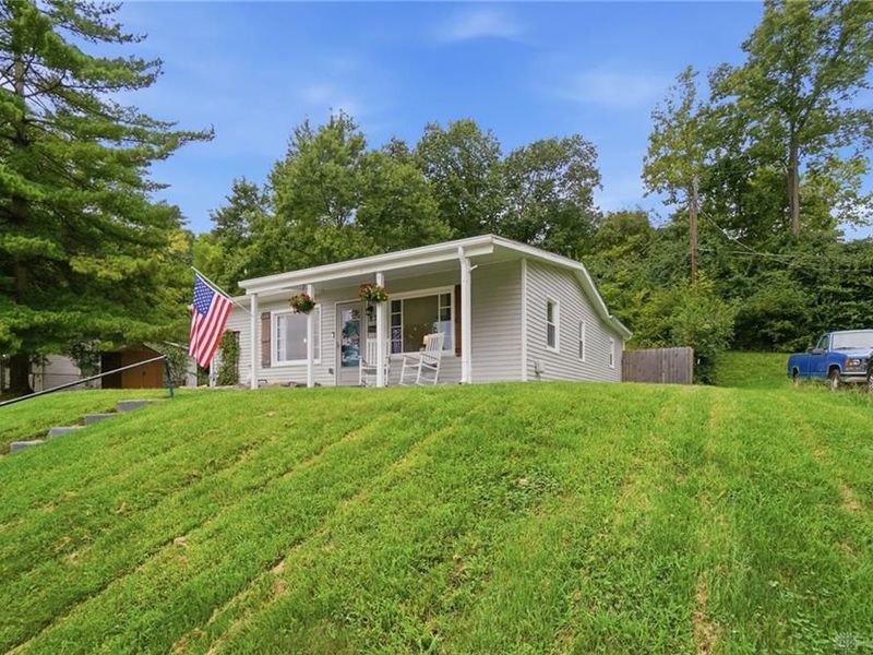 831 Johnson Avenue, Miamisburg, OH 45342 Photo 3