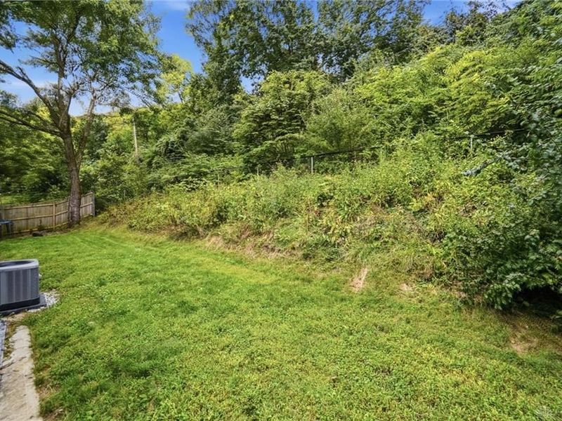 831 Johnson Avenue, Miamisburg, OH 45342 Photo 39