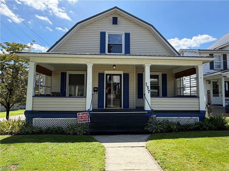 137 E North Avenue , East Palestine, OH 44413 Photo 2
