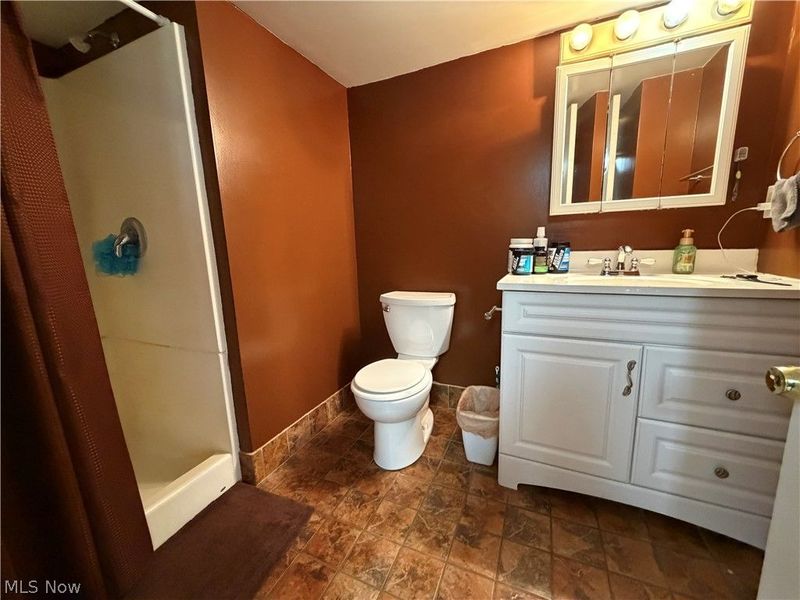 137 E North Avenue , East Palestine, OH 44413 Photo 26
