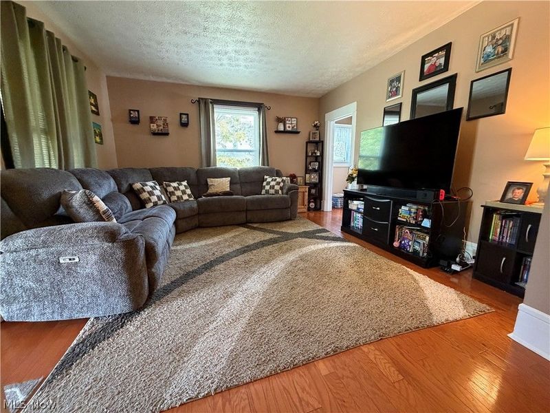 137 E North Avenue , East Palestine, OH 44413 Photo 9