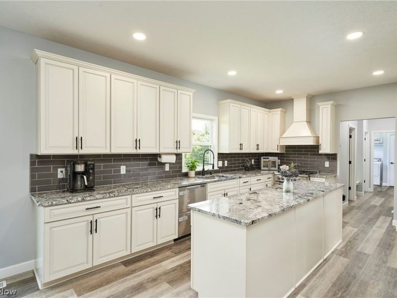 9233 Beatty Street NW, Massillon, OH 44647 Photo 7